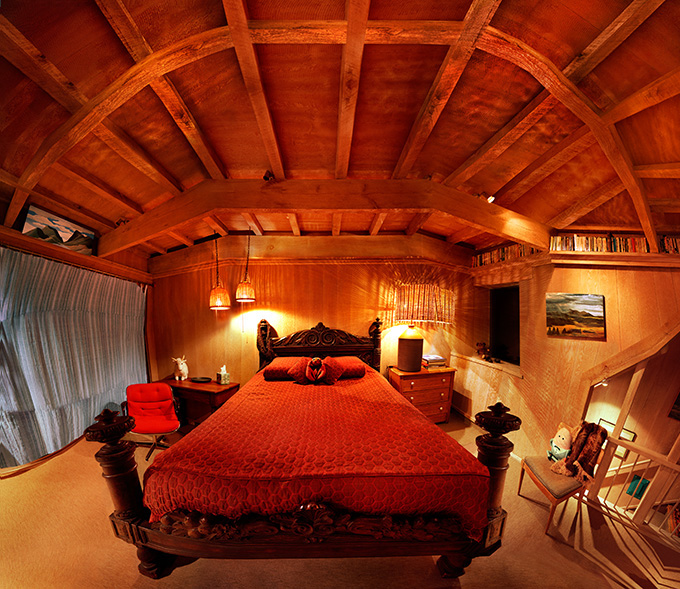 Red LobStar Room
